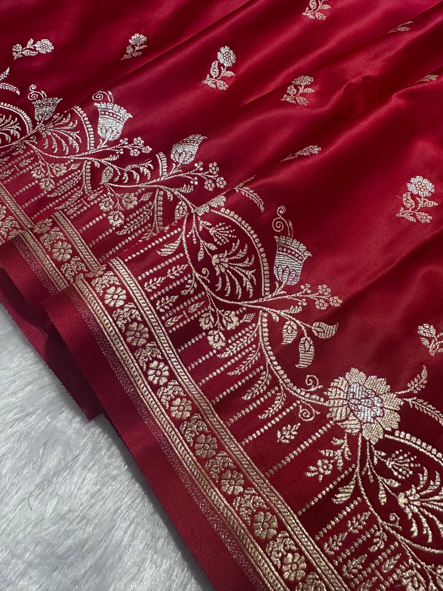 Premium Crimson Red Banarasi Silk Saree With Elegant Double Zari Buti Border