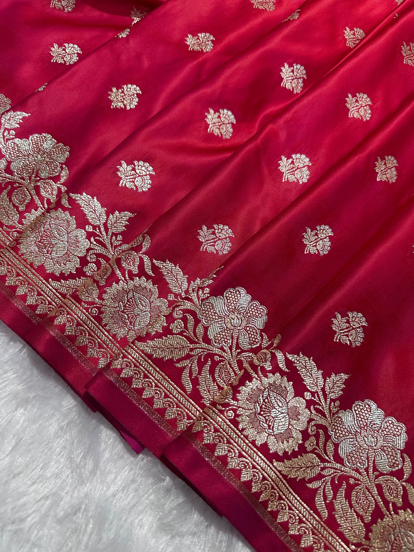 Premium Rani Banarasi Silk Saree With Elegant Double Zari Buti Border