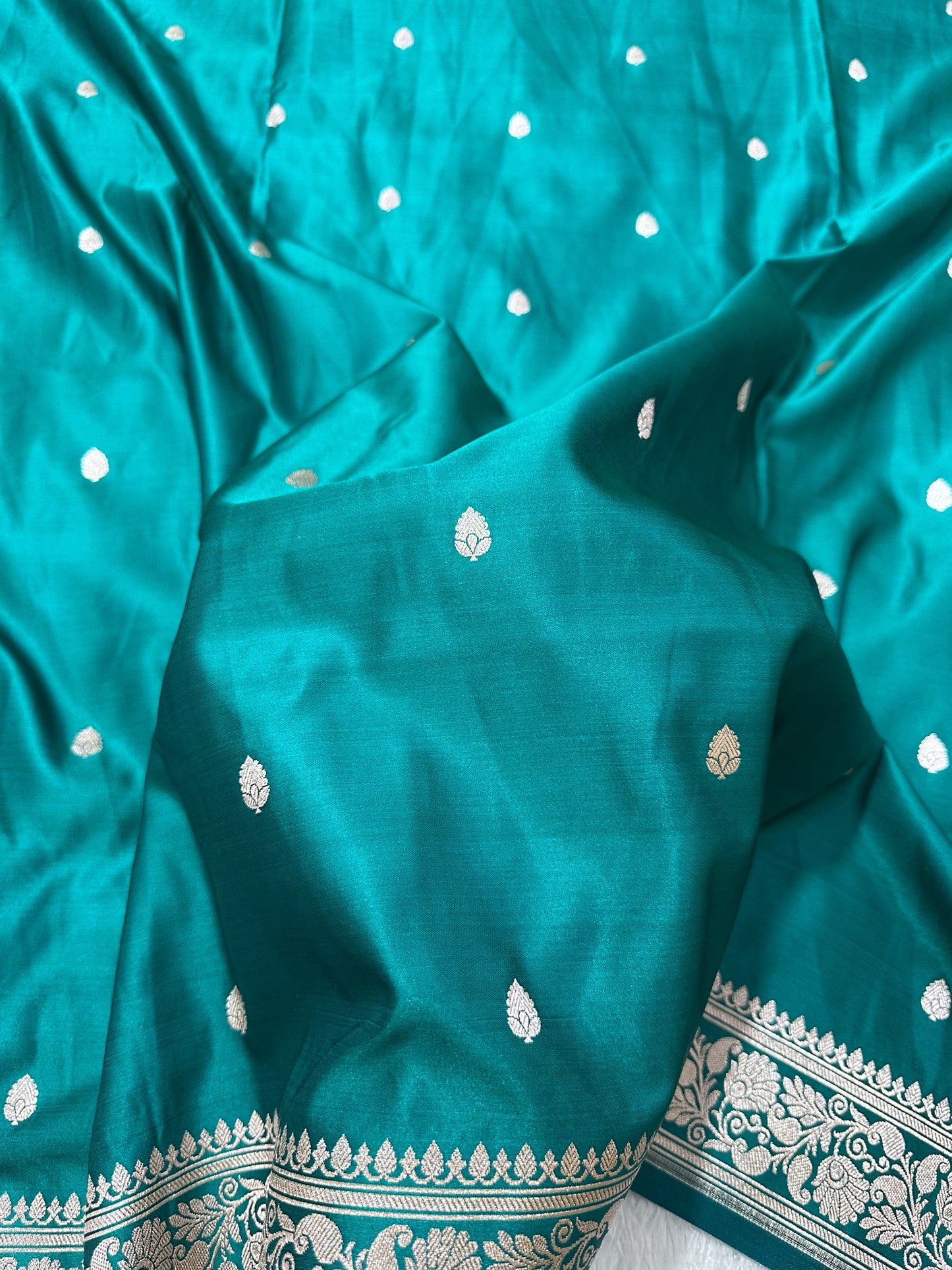 Royal Ocean Teal Banarasi Silk Saree