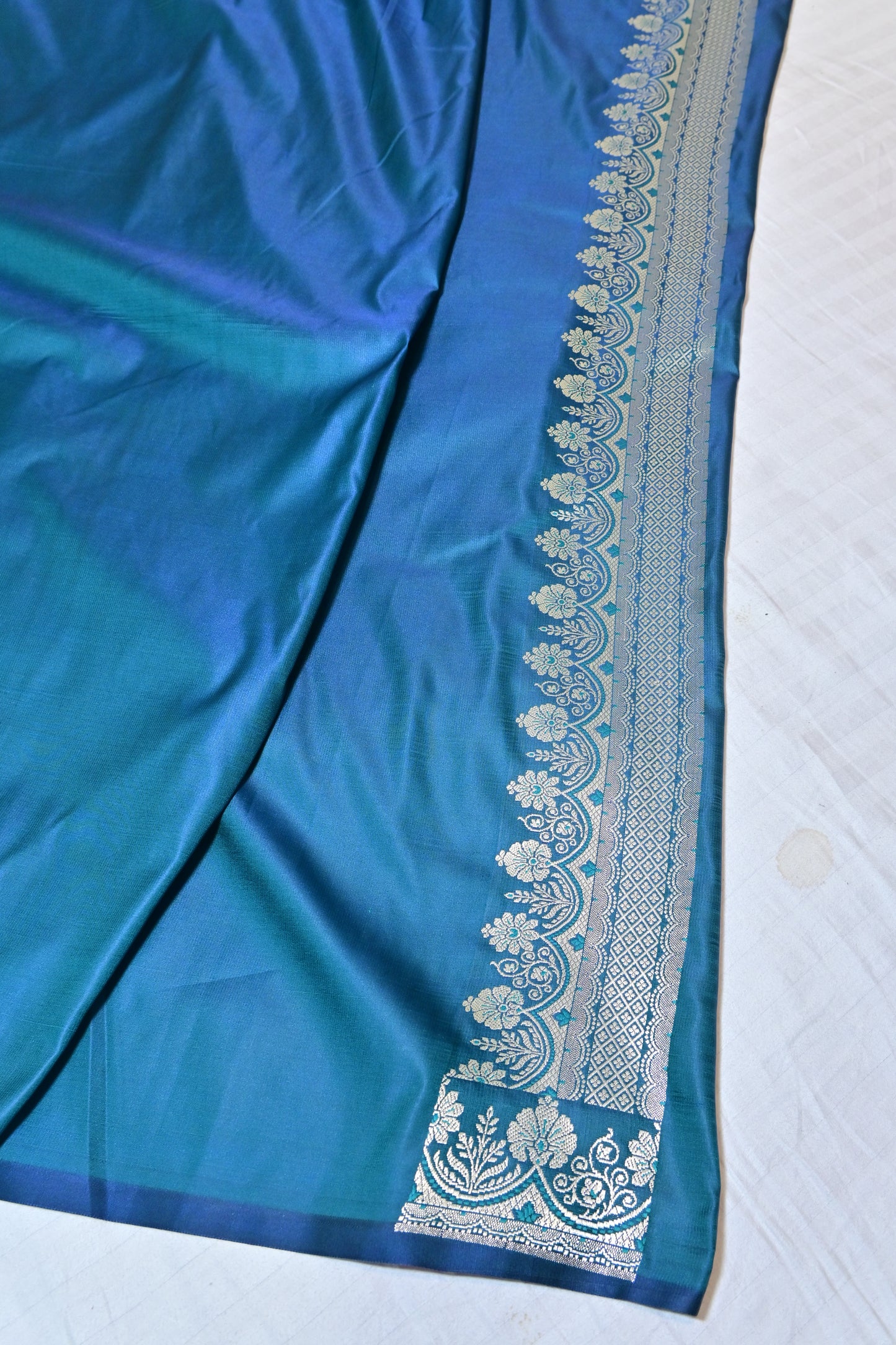 Premium Firozi Katan Banarasi Silk Saree with Silver Zari Floral Buta – Traditional Wedding & Festive Wear