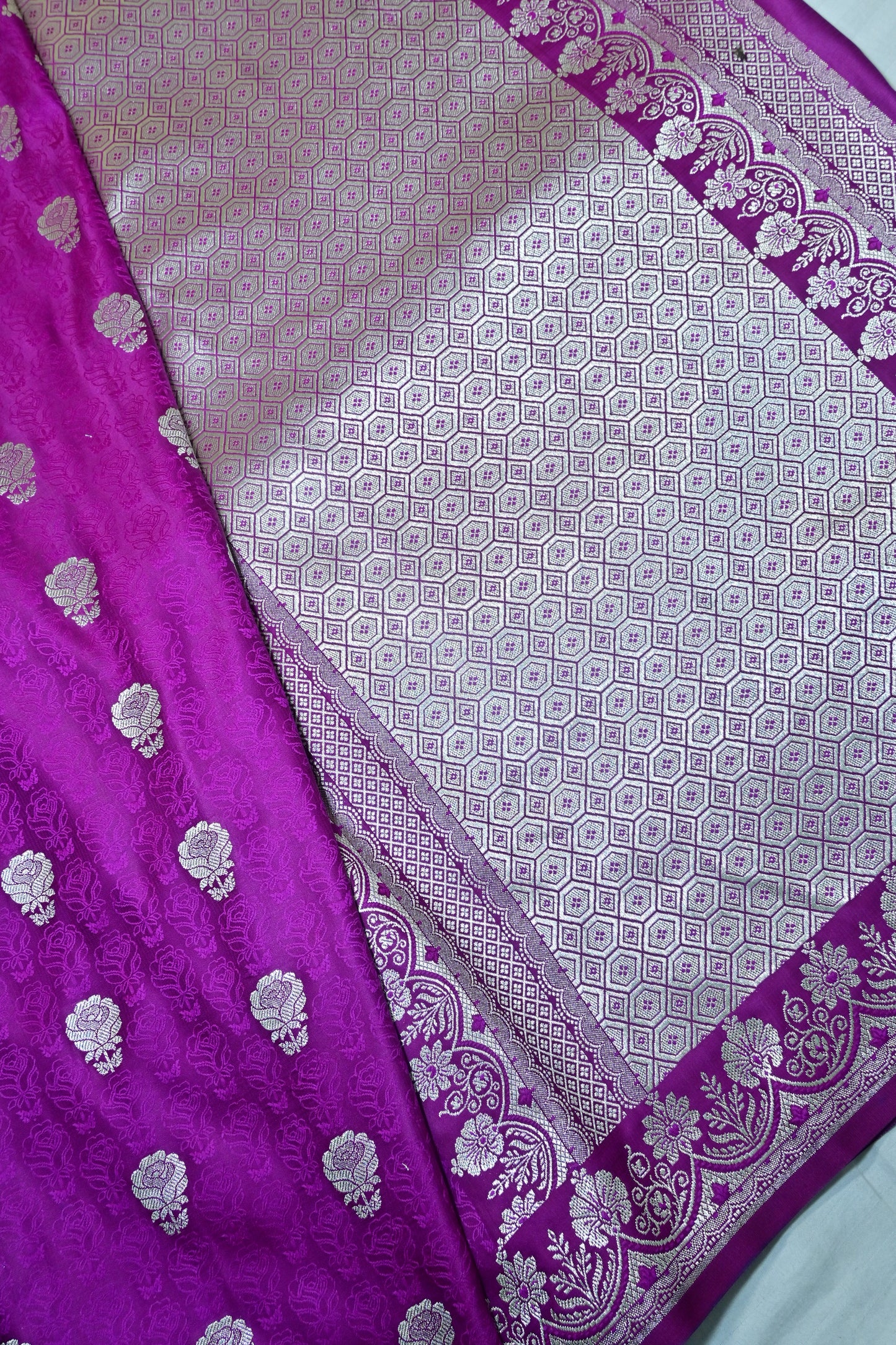 Premium purplish-pink Katan Banarasi Silk Saree with Silver Zari Floral Buta – Traditional Wedding & Festive Wear