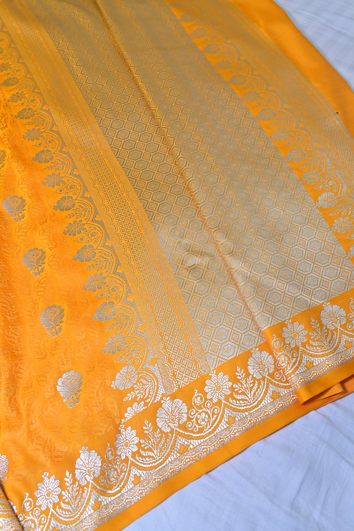 Premium Yellow Katan Banarasi Silk Saree with Silver Zari Floral Buta – Traditional Wedding & Festive Wear
