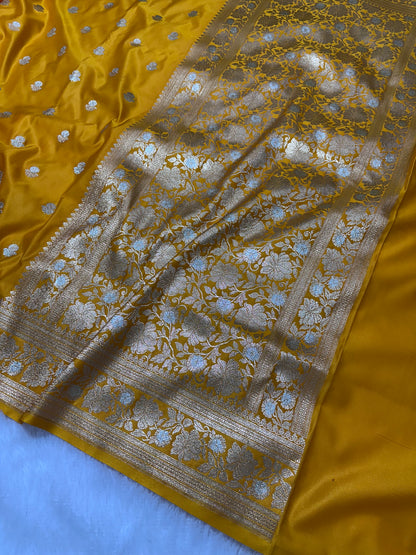 Premium Yellow Banarasi Silk Saree With Rich Gold & Silver Double Zari Weaving