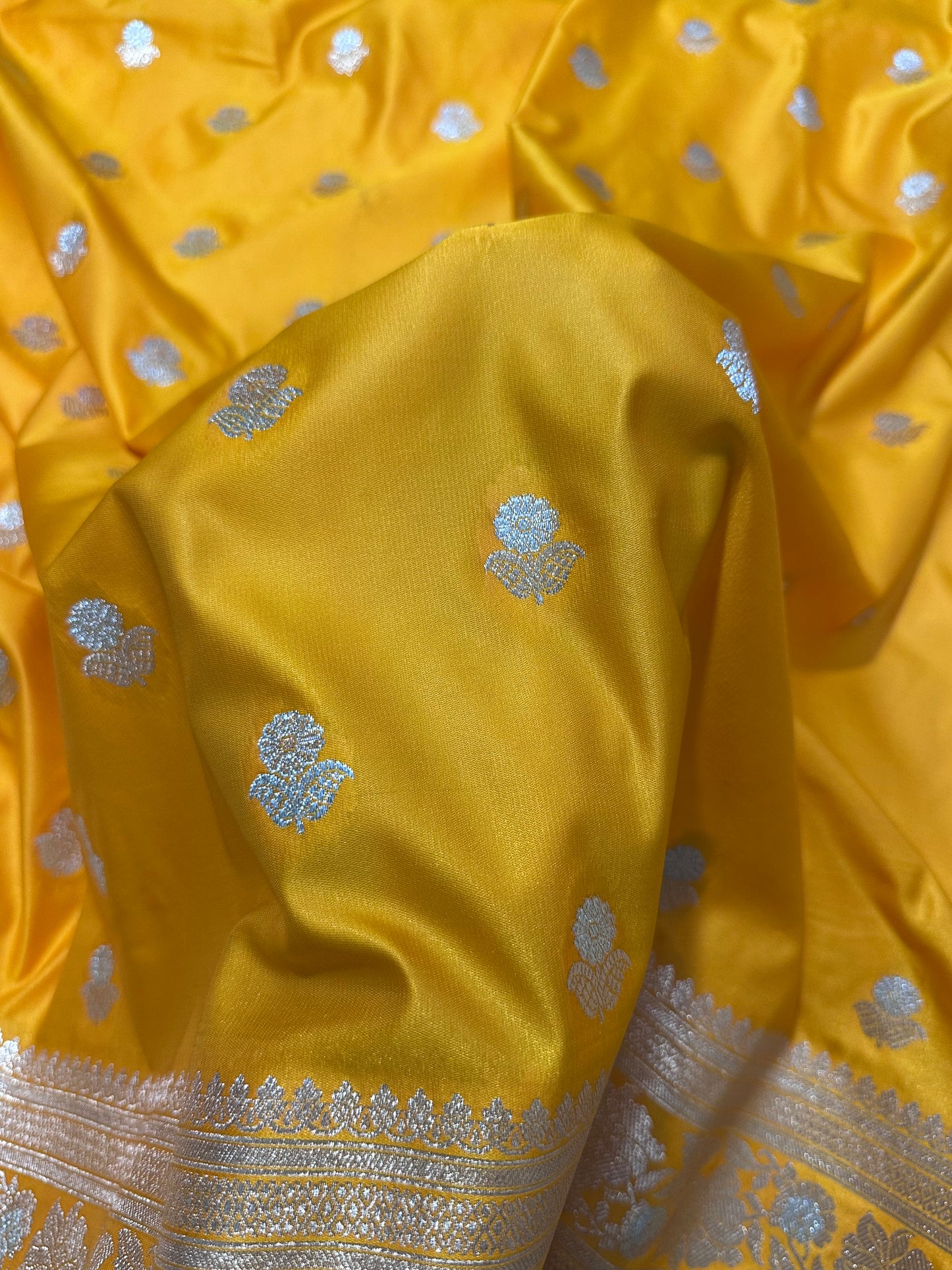 Premium Yellow Banarasi Silk Saree With Rich Gold & Silver Double Zari Weaving