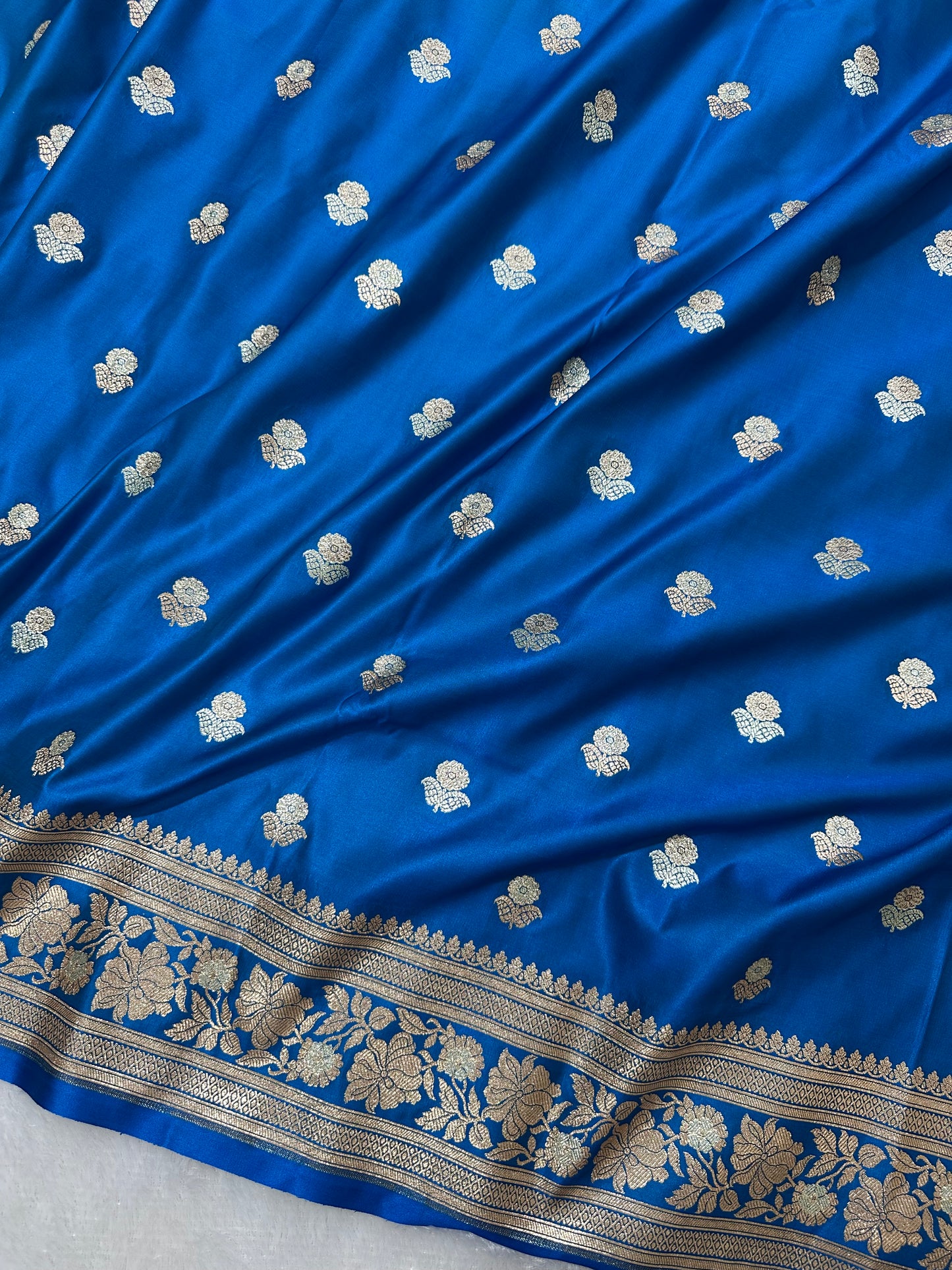 Premium Royal Blue Banarasi Silk Saree With Rich Gold & Silver Double Zari Weaving