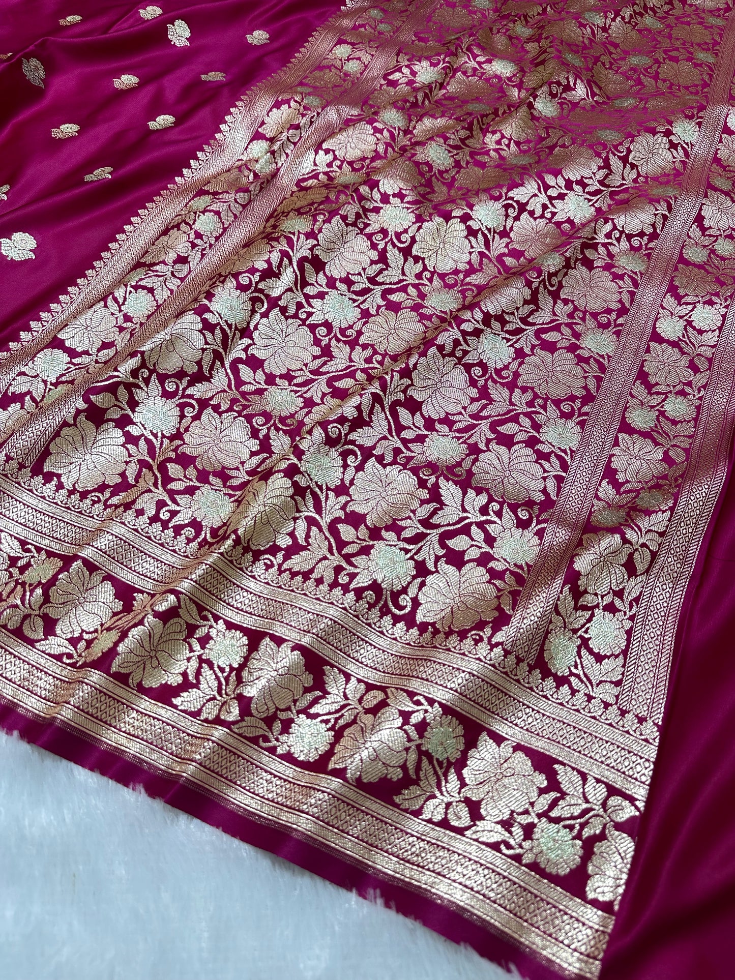 Premium Rani Pink Banarasi Silk Saree With Rich Gold & Silver Double Zari Weaving
