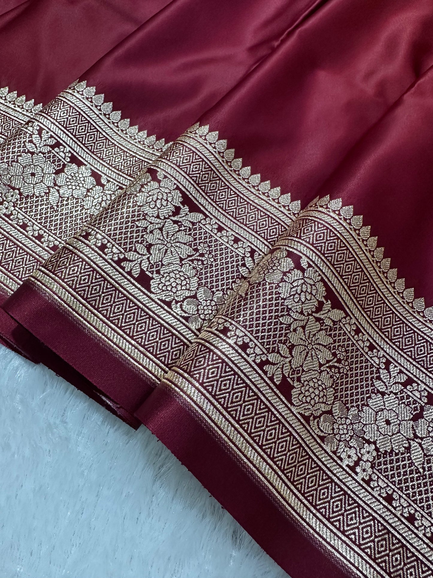 Luxury Burgundy Plain Silk Saree With Rich Banarasi Border