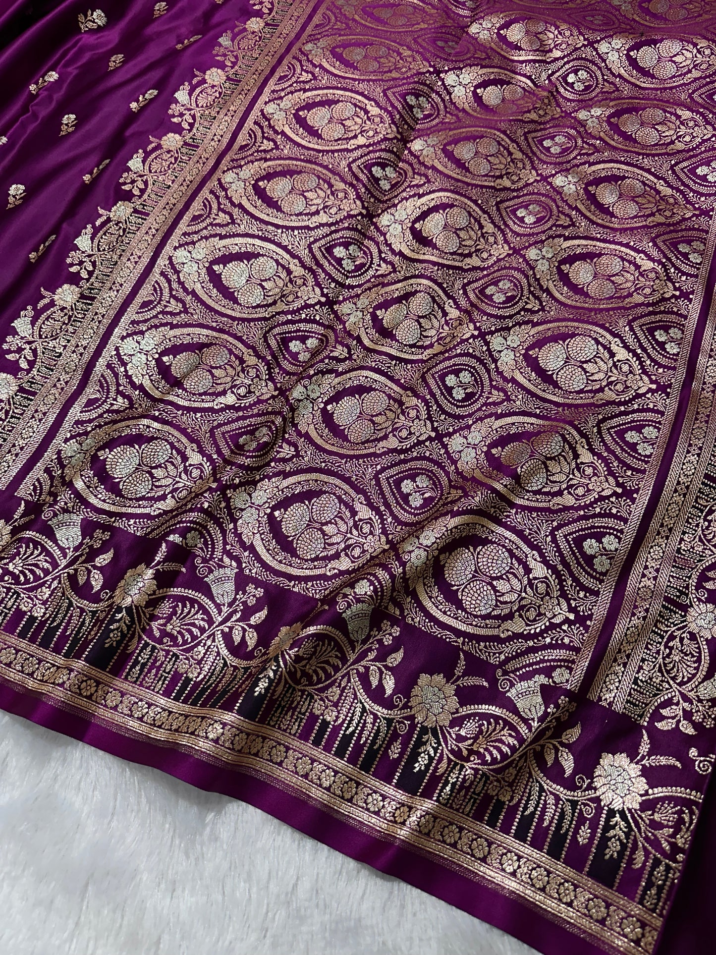 Premium Royal Purple Banarasi Silk Saree With Elegant Double Zari Buti Border