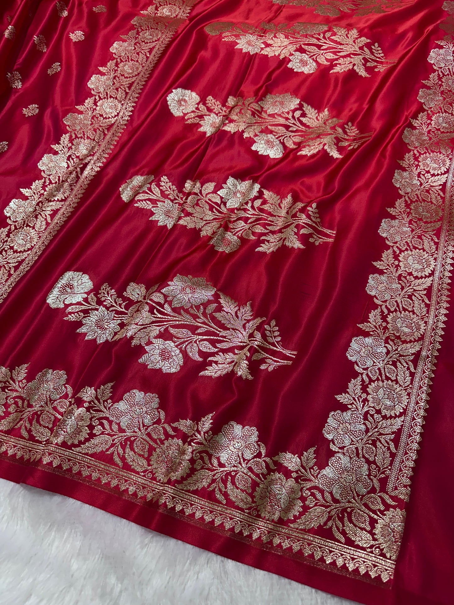 Premium Rani Banarasi Silk Saree With Elegant Double Zari Buti Border