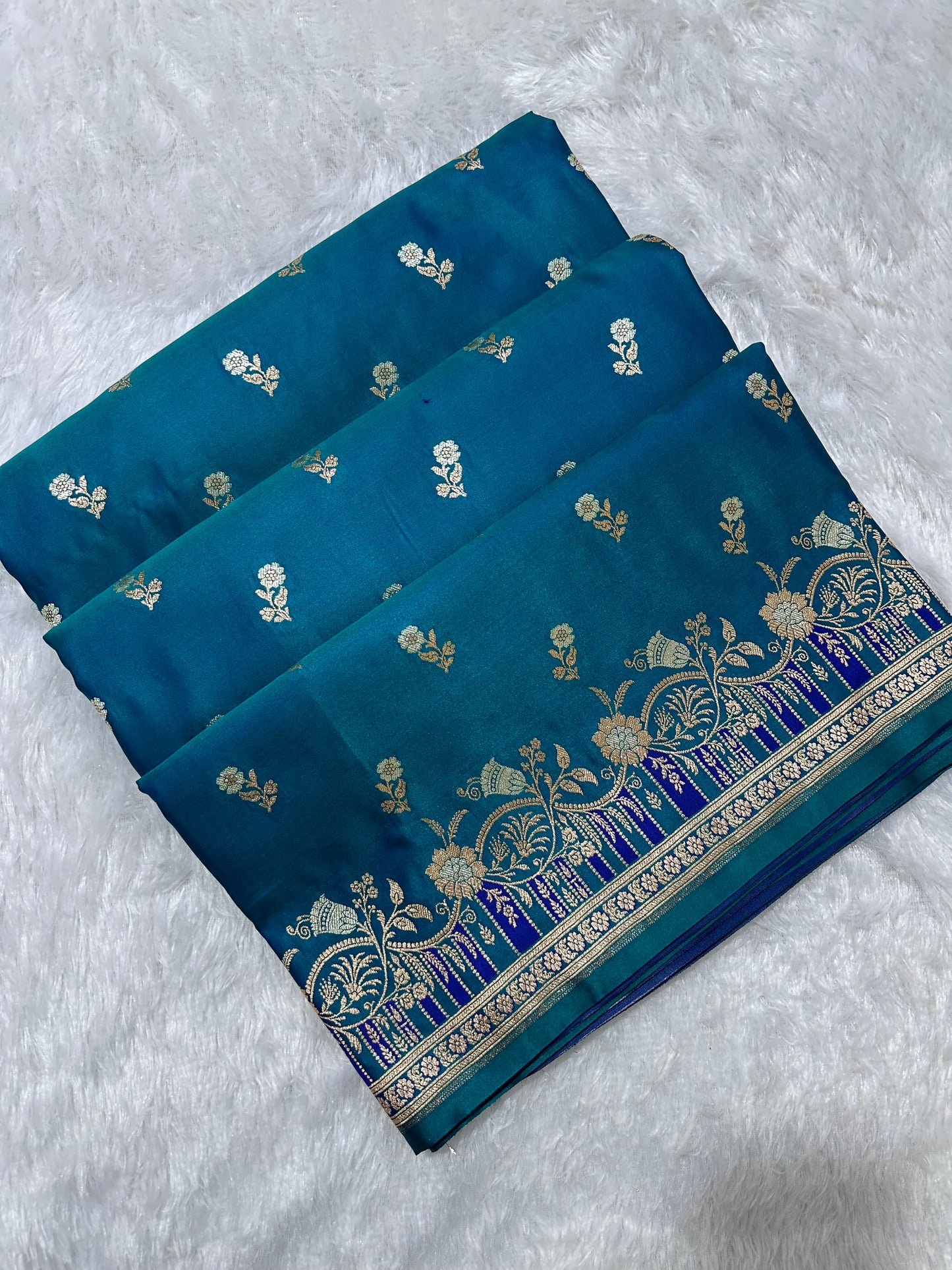 Premium Peacock Blue Silk Saree With Elegant Double Zari Buti Border&nbsp;