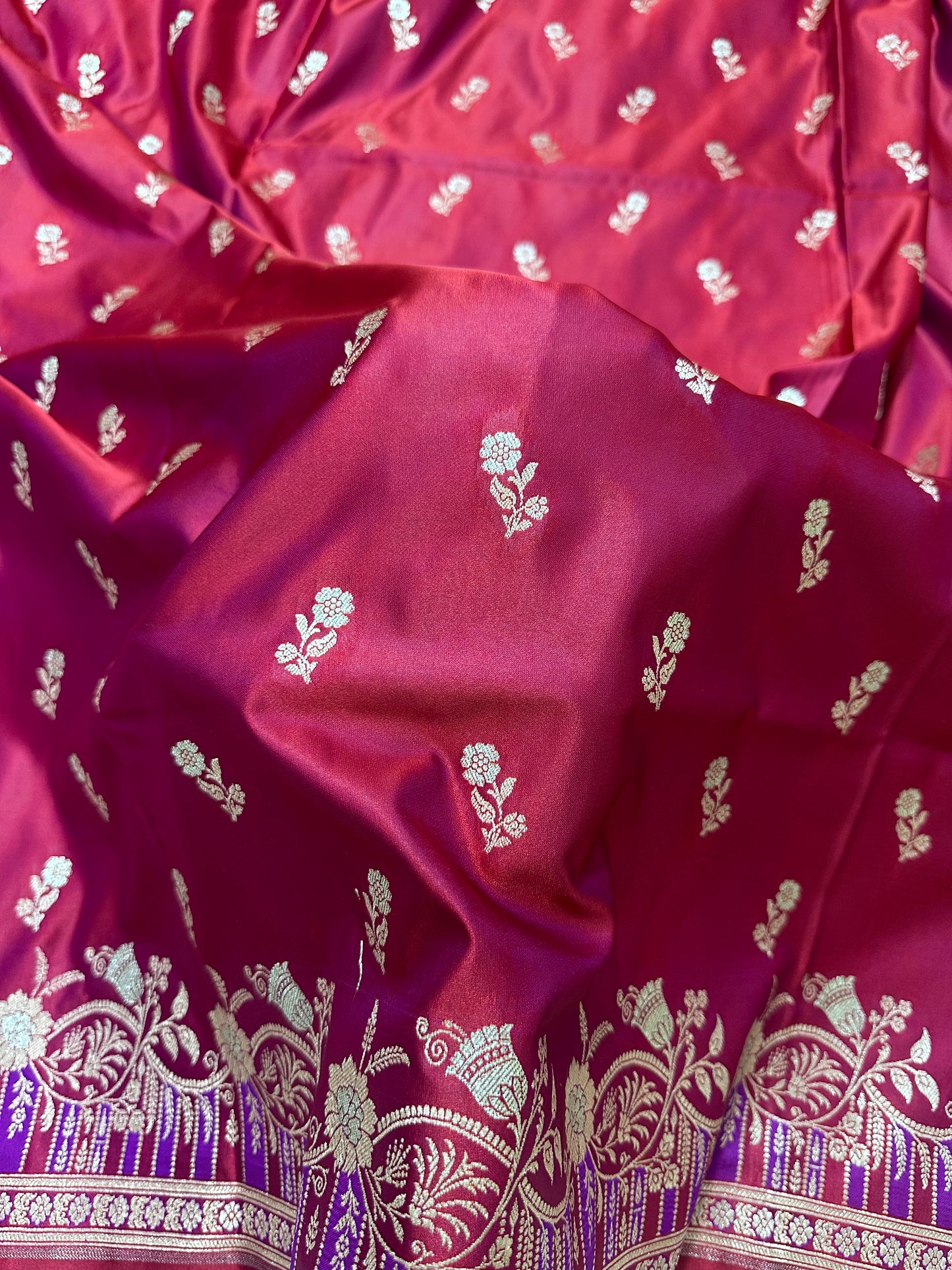 Premium Magenta Silk Saree With Elegant Double Zari Buti Border