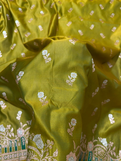 Premium Mehndi Green Banarasi Silk Saree With Elegant Double Zari Buti Border