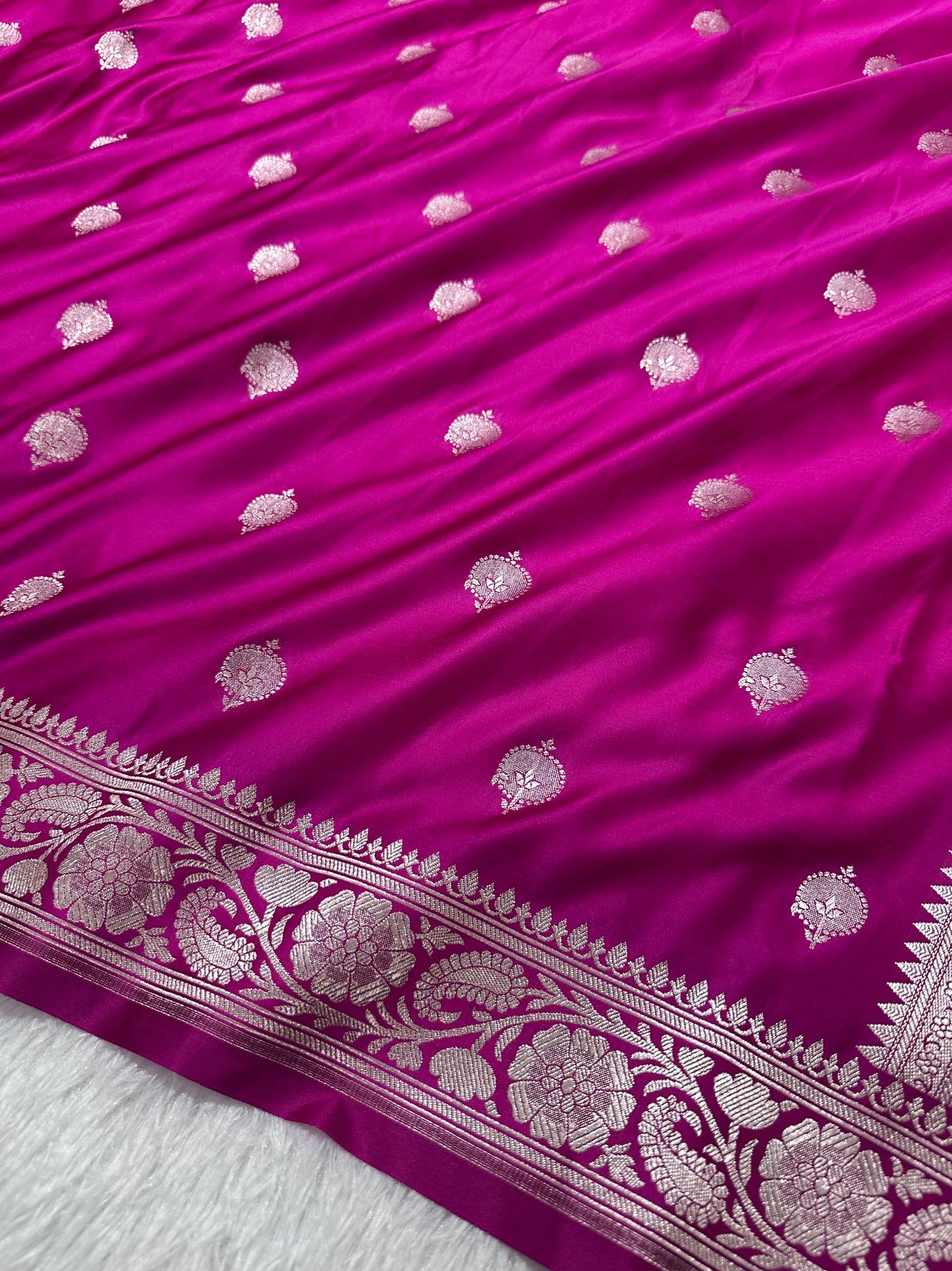Royal Maharani Pink Banarasi Silk Saree