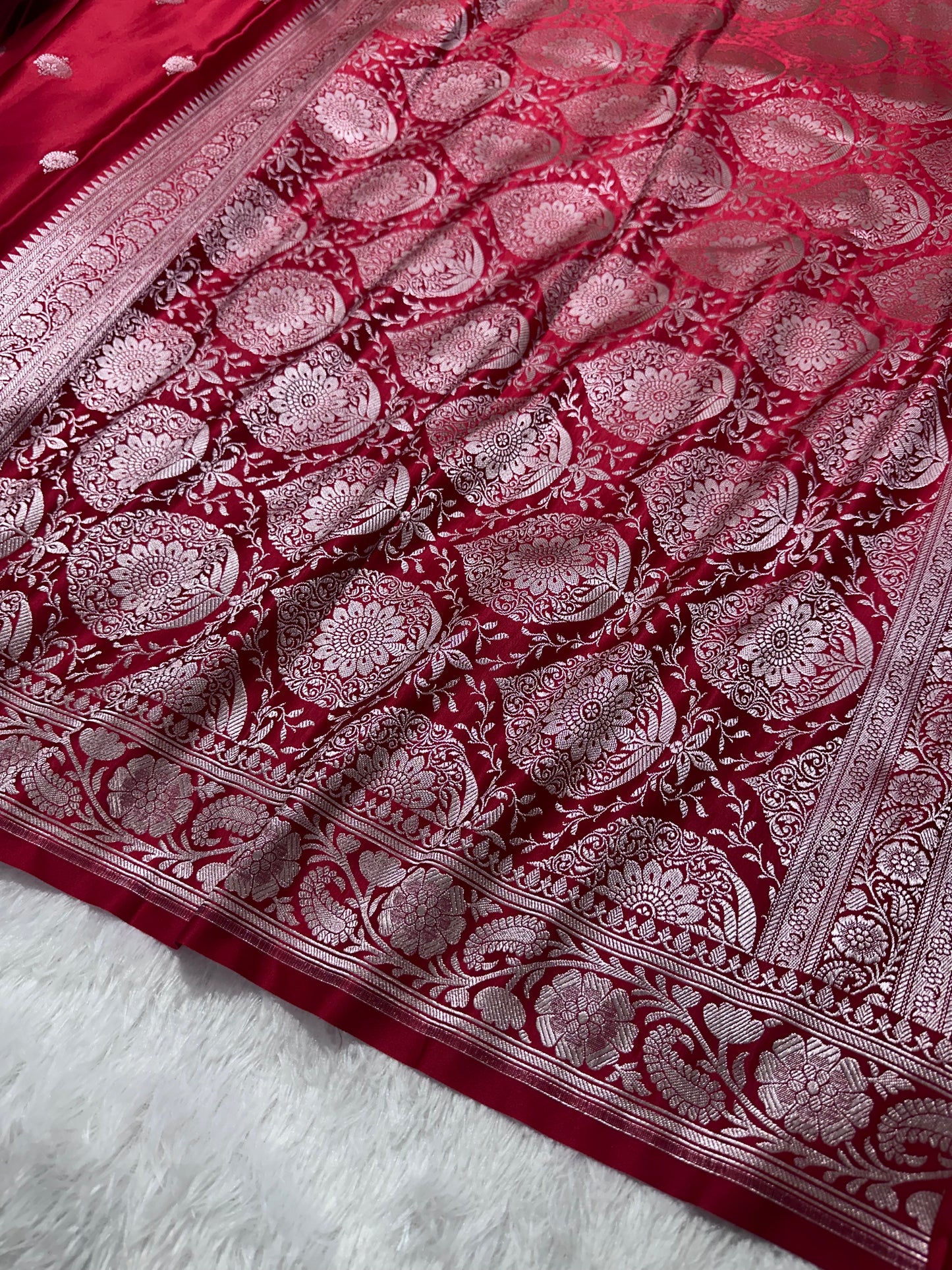 Royal Maharani Red Banarasi Silk Saree