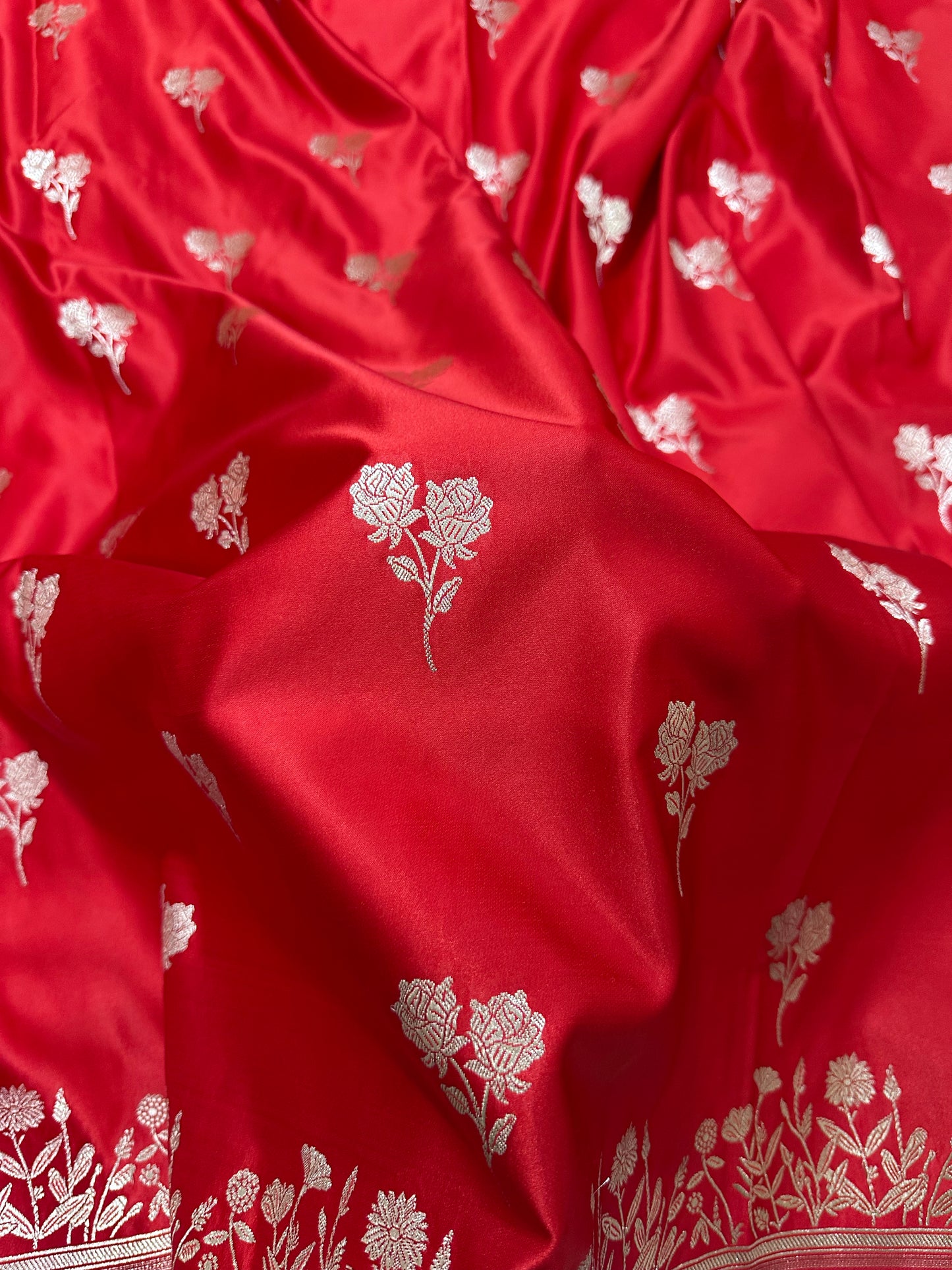 Royal Maharani Red Banarasi Silk Saree
