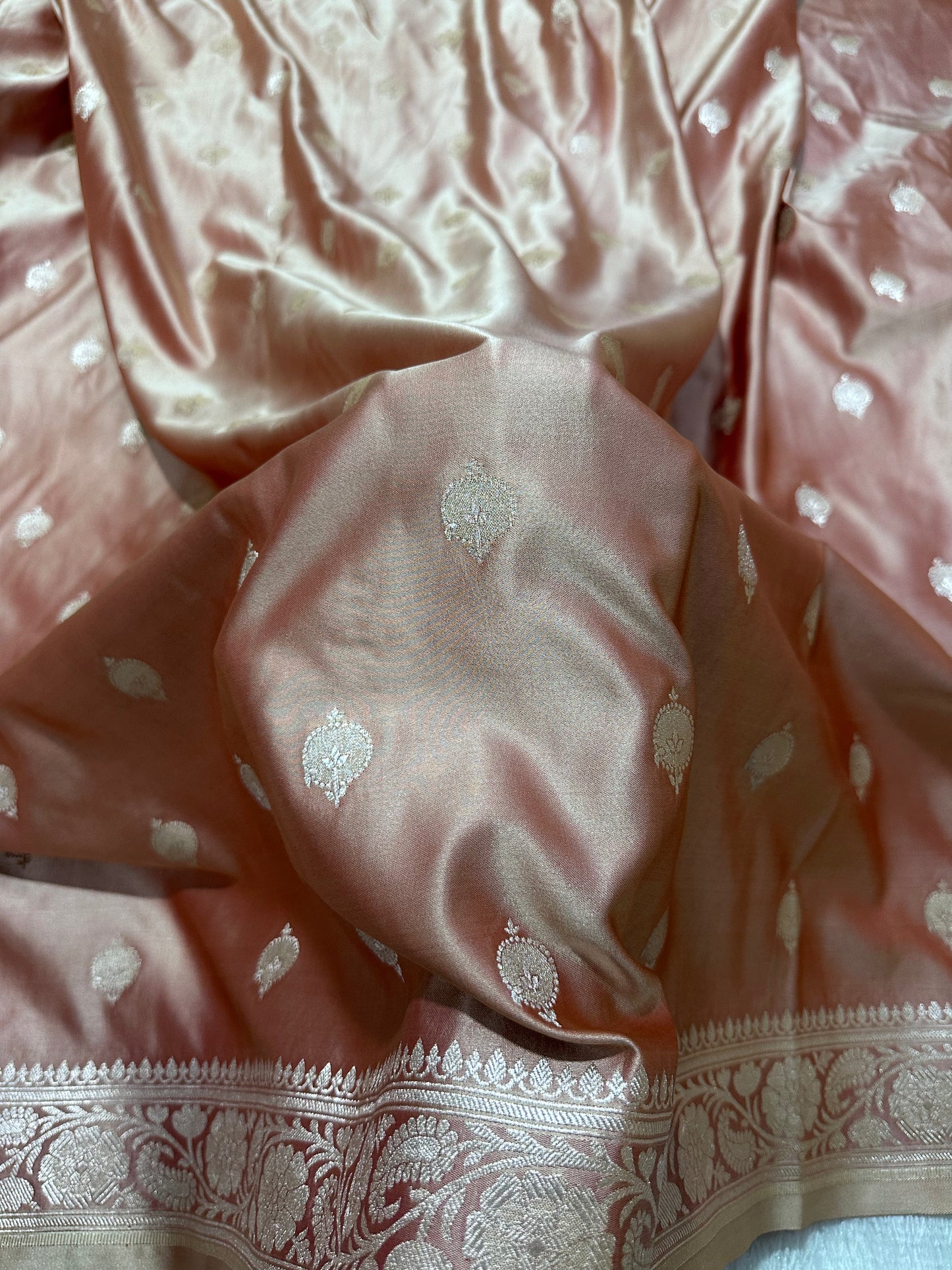 Dusty Rose Pink Banarasi Silk Saree