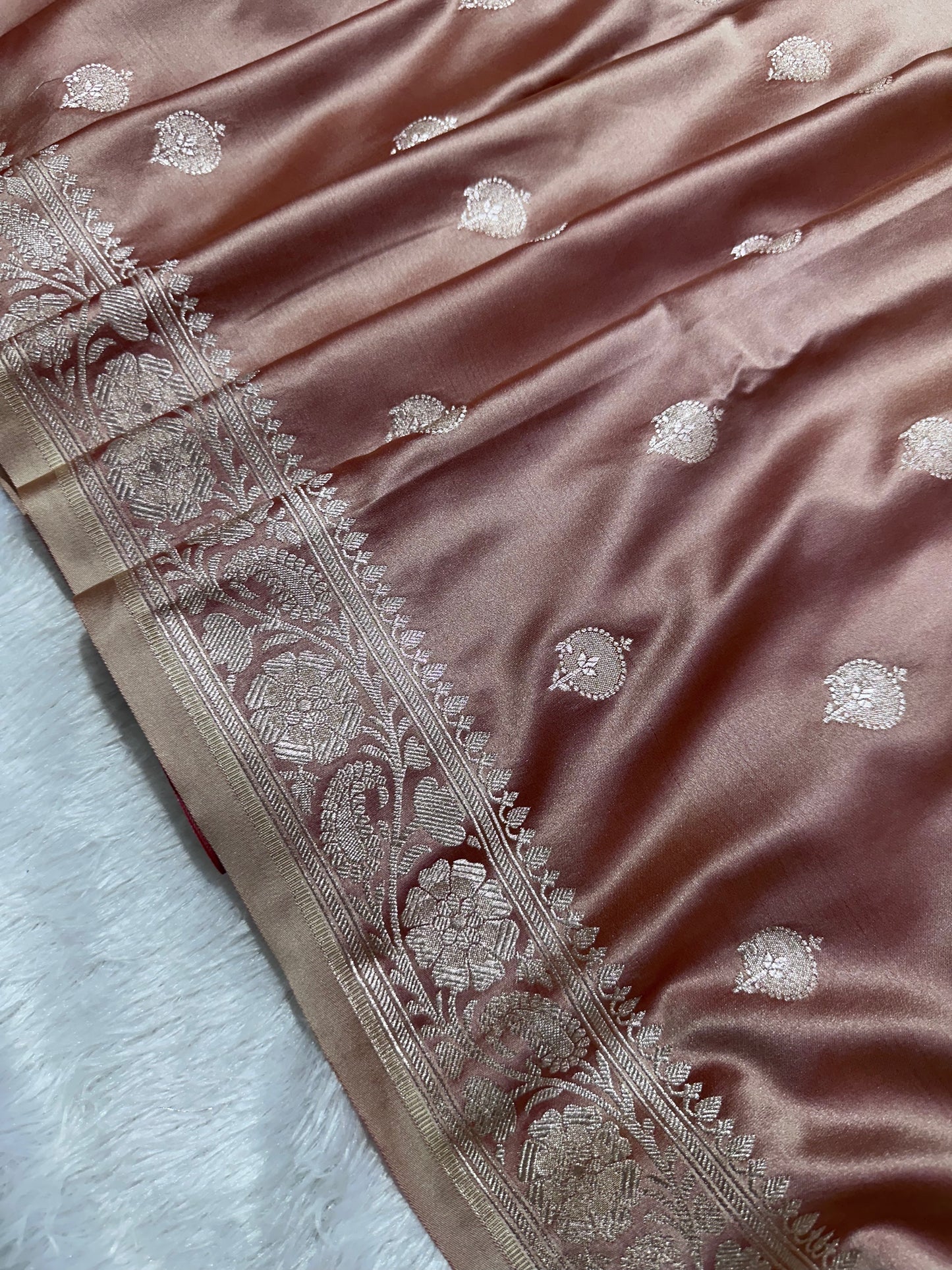 Dusty Rose Pink Banarasi Silk Saree