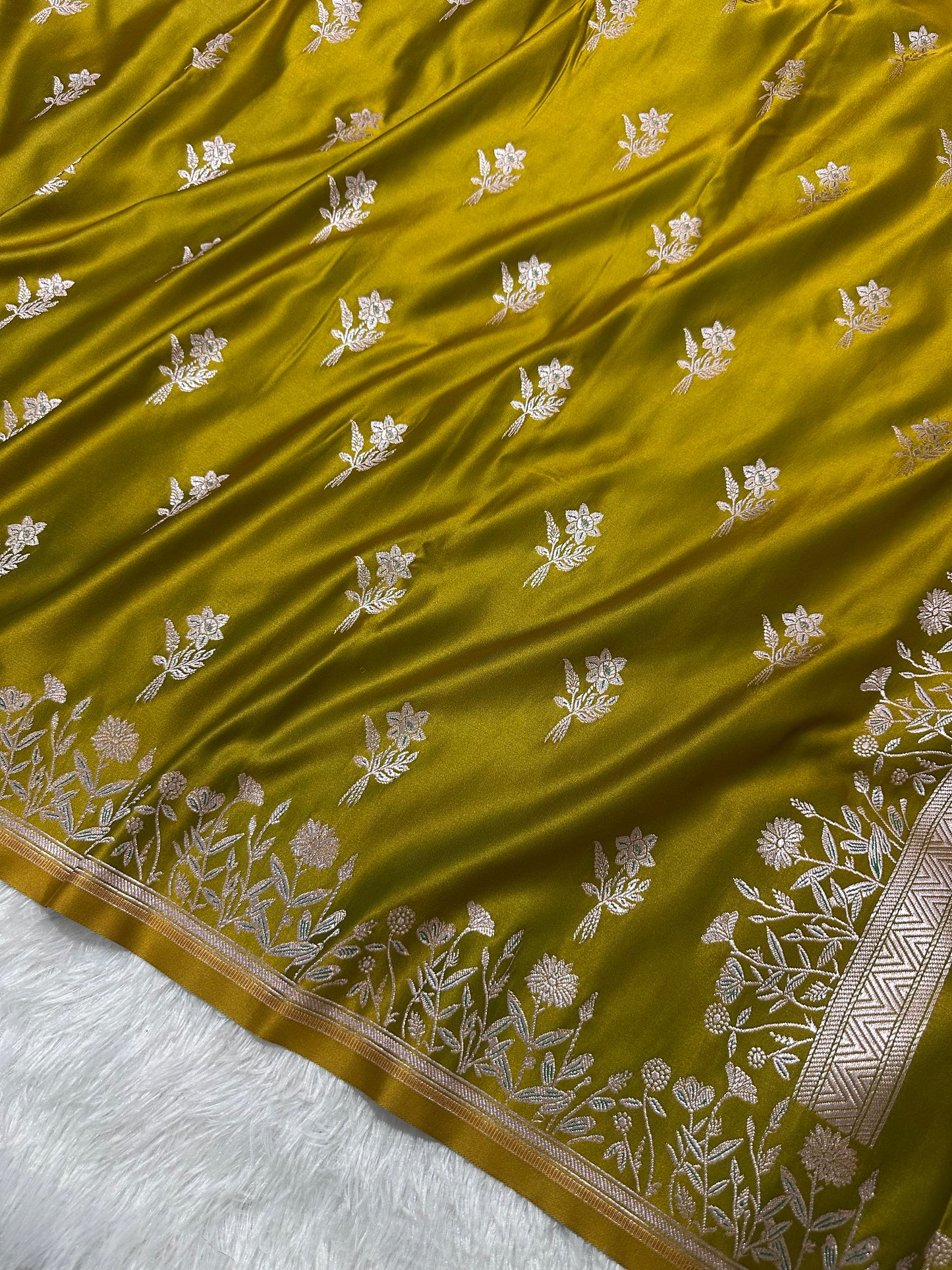Elegant Mustard Gold Banarasi Silk Saree