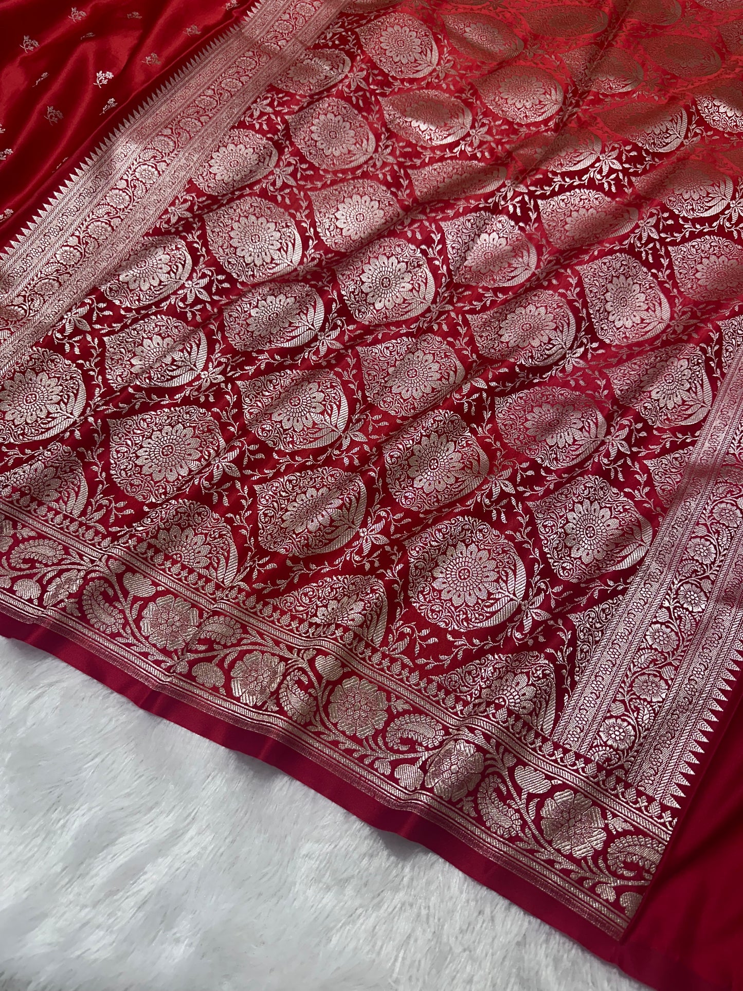 Royal Bridal Red Banarasi Silk Saree