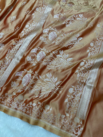 Premium Dusty Rose Banarasi Silk Saree With Elegant Double Zari Buti Border