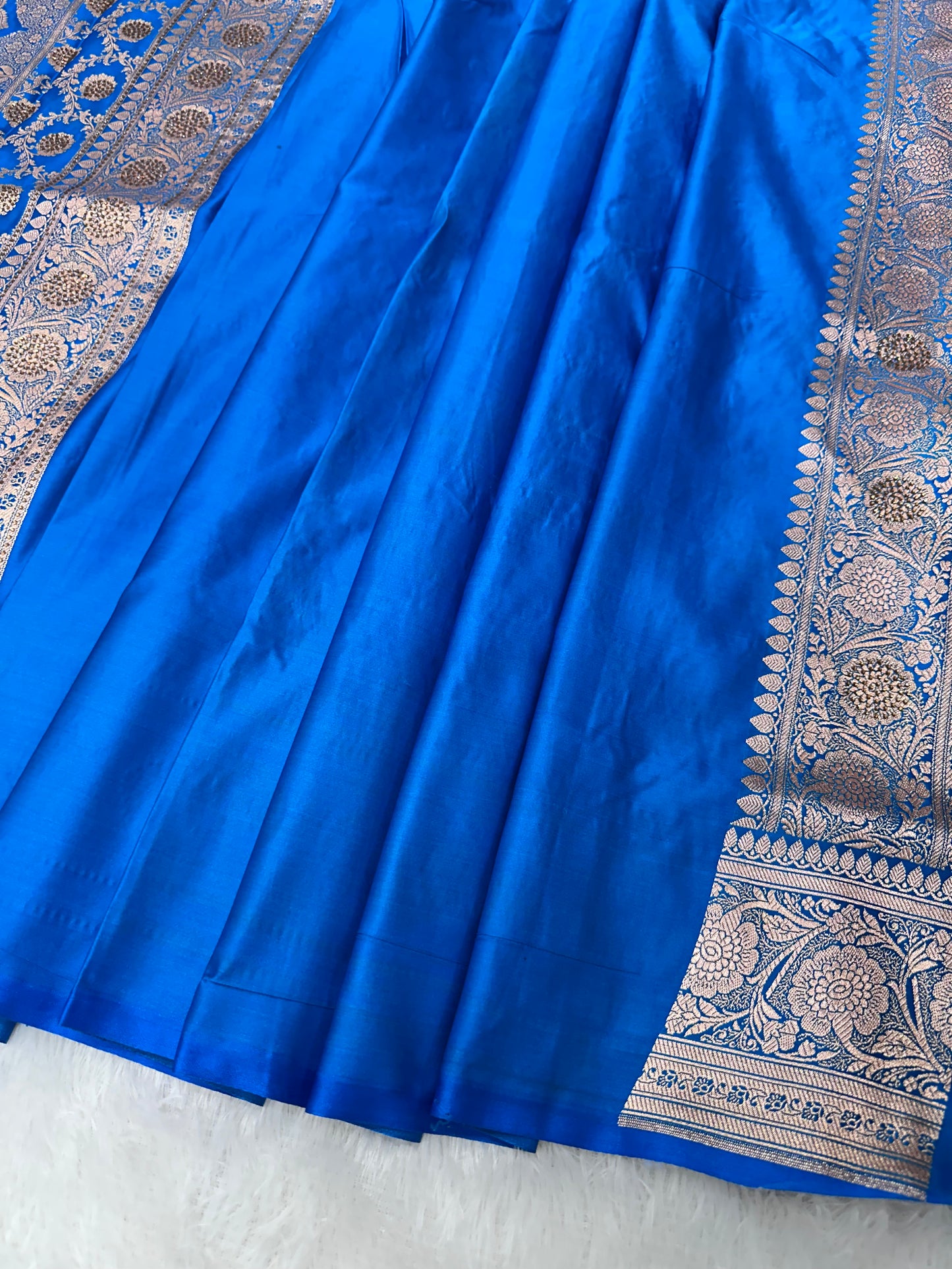Royal Blue Pure Katan Silk Banarasi Saree with Intricate Floral Jaal and Traditional Copper Zari Weaved Border