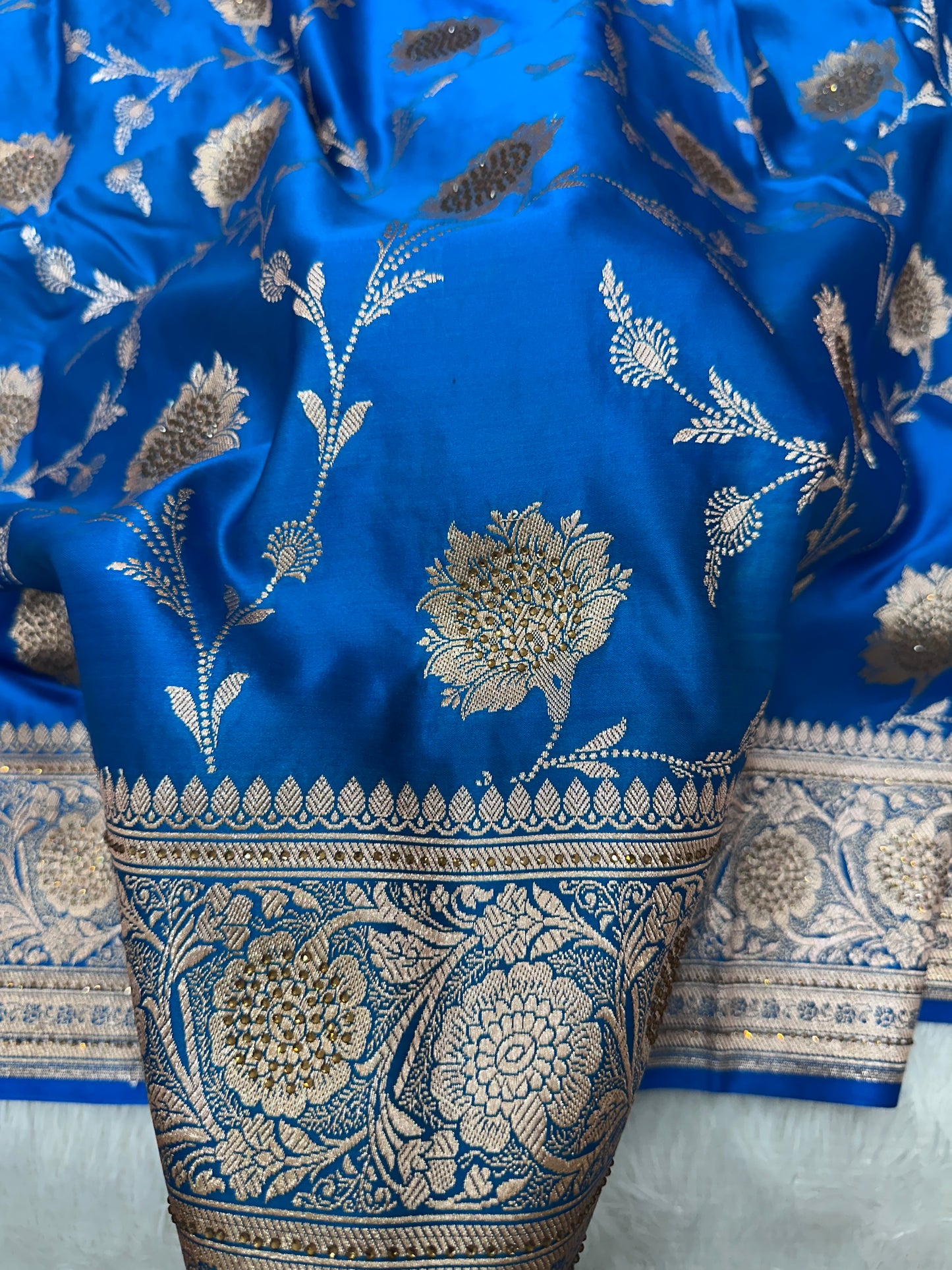 Royal Blue Pure Katan Silk Banarasi Saree with Intricate Floral Jaal and Traditional Copper Zari Weaved Border