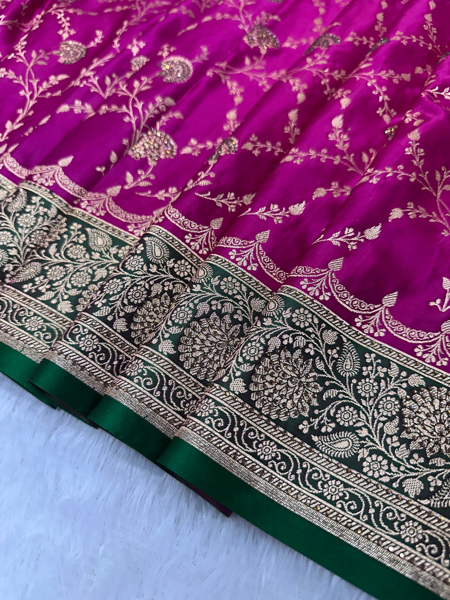 Vibrant Rani Pink and Deep Purple Silk Banarasi Saree with Multi-Color Ganga-Jamuna Border and Copper Zari Floral Jaal