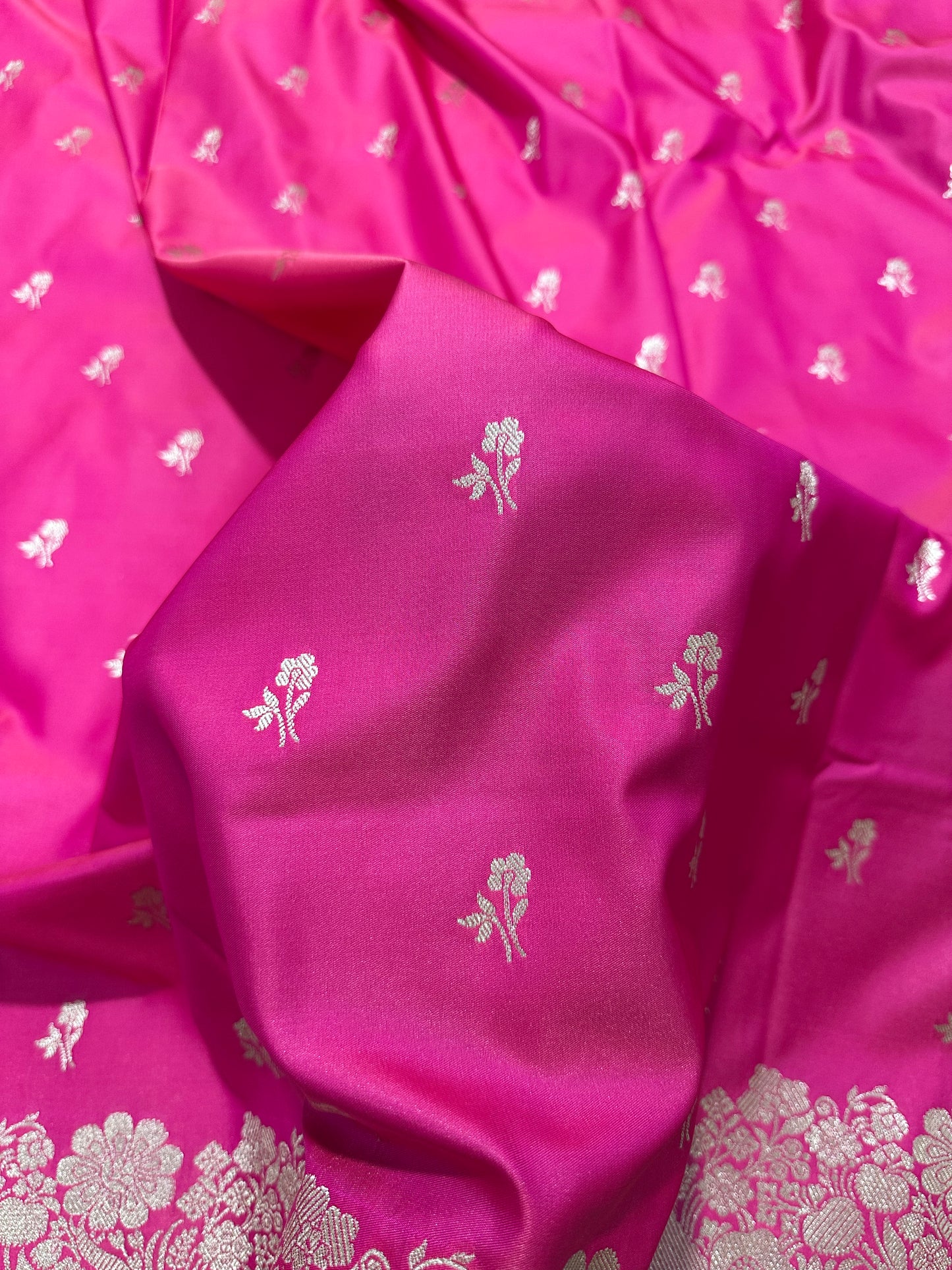 Magenta Pink Katan Silk Banarasi Saree with Fine Antique Copper Zari Arch-Bell Jhallar Border