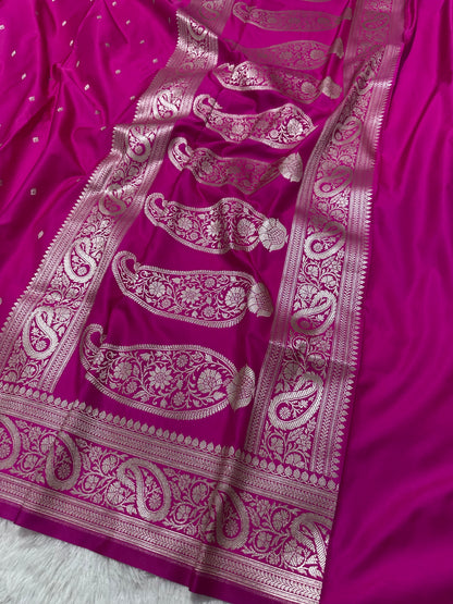Rose pink Katan Silk Banarasi Saree with Traditional Paisley Border and Shimmering Copper Zari Micro-Butis (Copy)