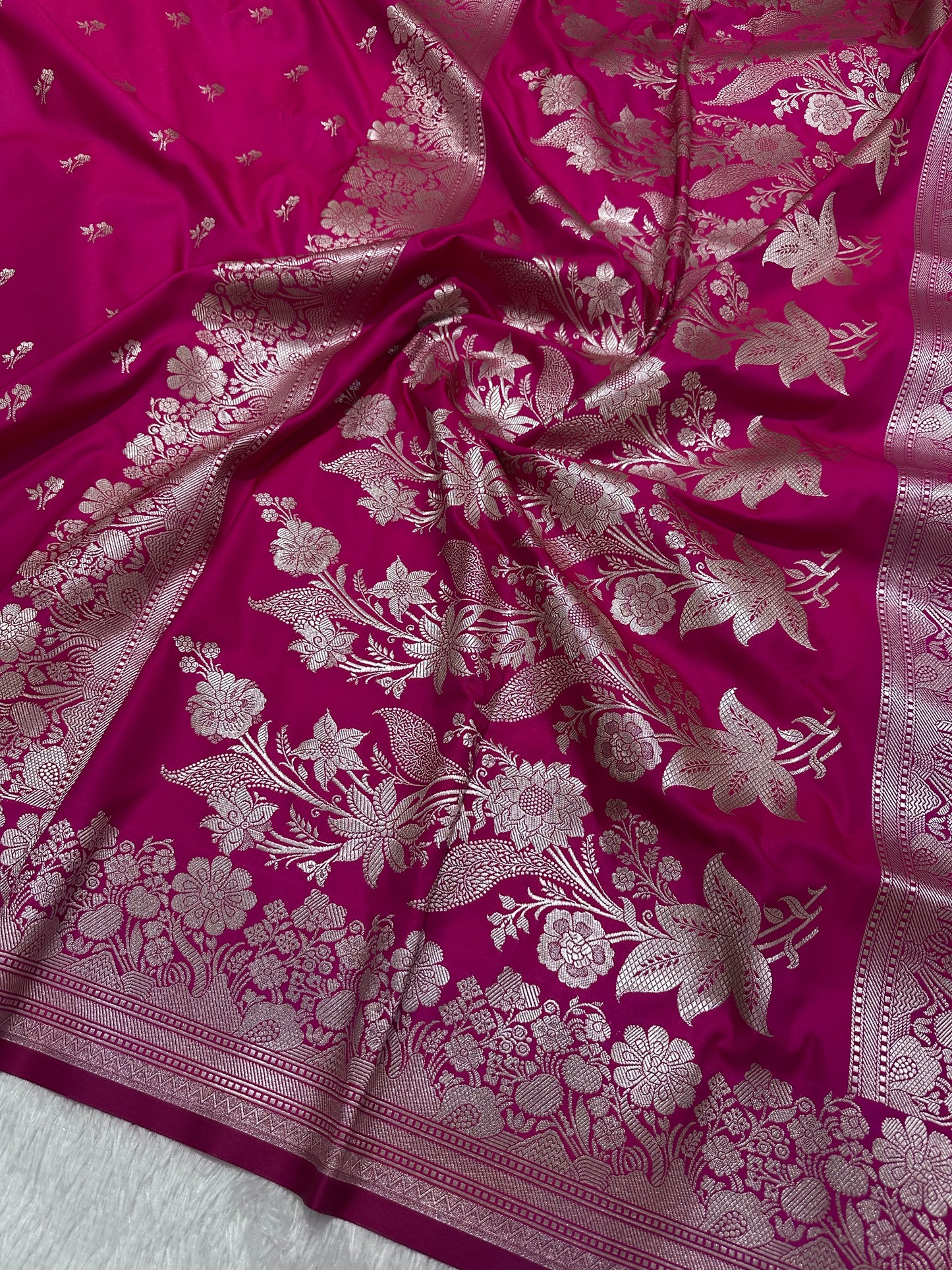 Magenta Pink Katan Silk Banarasi Saree with Fine Antique Copper Zari Arch-Bell Jhallar Border