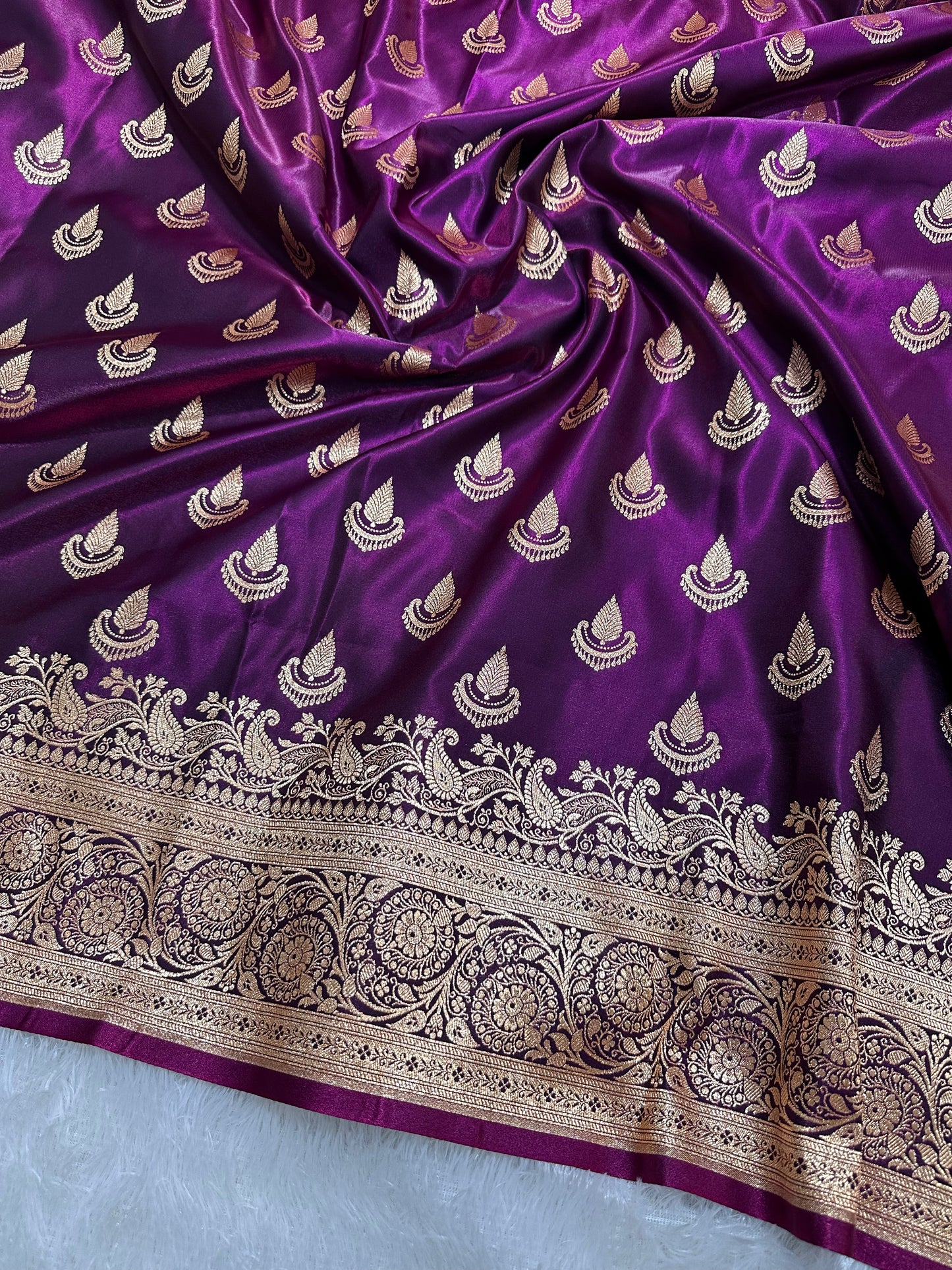 Deep Wine Satin Silk Banarasi Saree with Royal Guldasta Chakra Border and Traditional Chand-Panna Butis