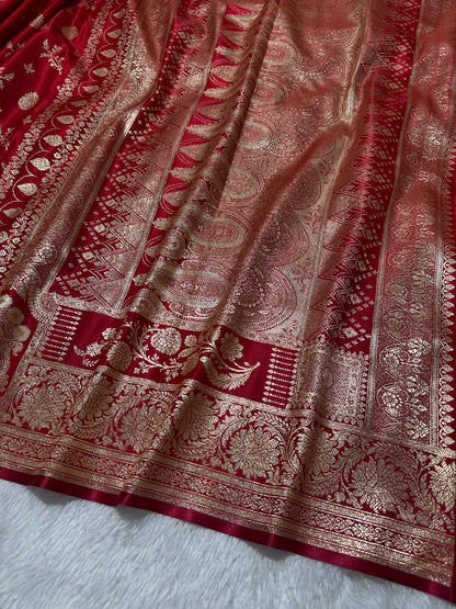 Crimson Red Satin Silk Banarasi Saree with Royal Floral Jhallar Border and Elegant Kalka-Floral Jaal Butis