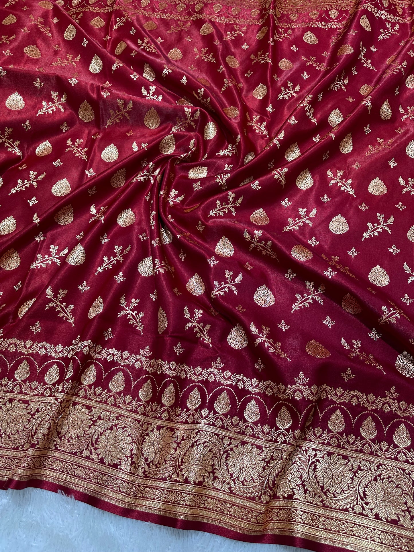 Bridal Maroon Satin Silk Banarasi Saree with Royal Floral Jhallar Border and Traditional Kalka-Floral Sprig Body Work