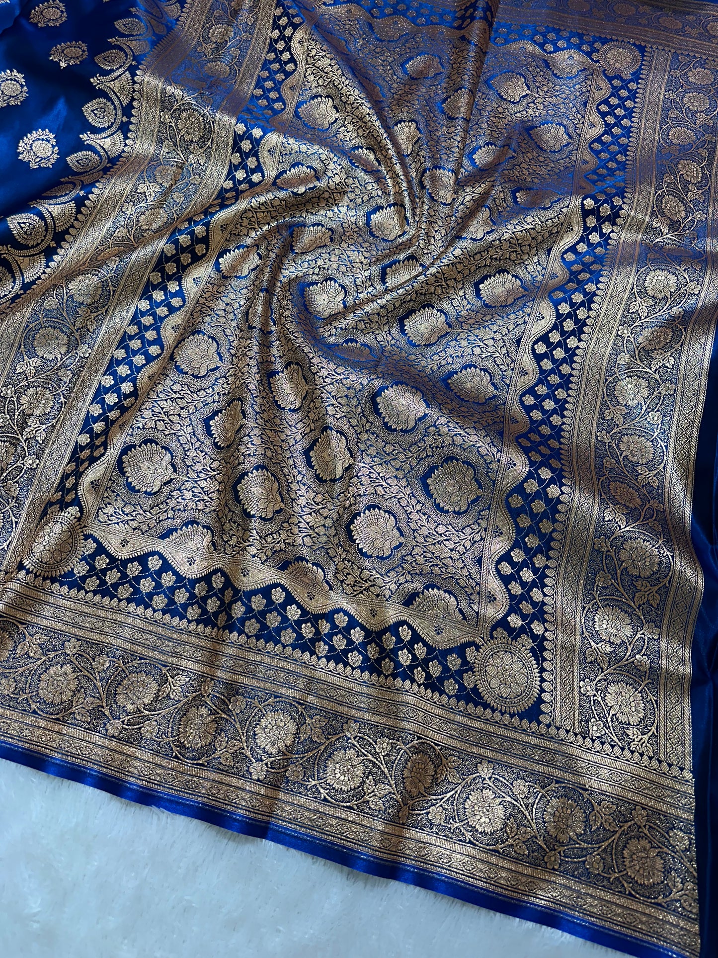 Bridal Maroon Satin Silk Banarasi Saree with Royal Floral Jhallar Border and Traditional Kalka-Floral Sprig Body Work (Copy)