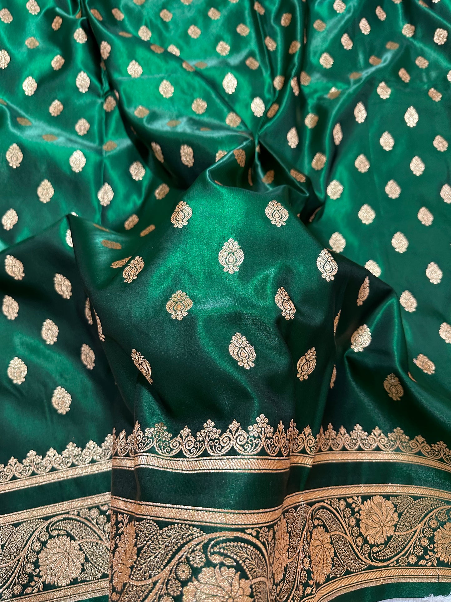 Elegant Bottle Green Satin Silk Banarasi Saree with Royal Meena-Floral Border and Traditional Diamond-Kalka Butis