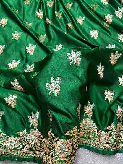 Premium Bottle Green Katan Silk Banarasi Saree with Delicate Floral Arch Border and Traditional Bouquet Leaf Butis