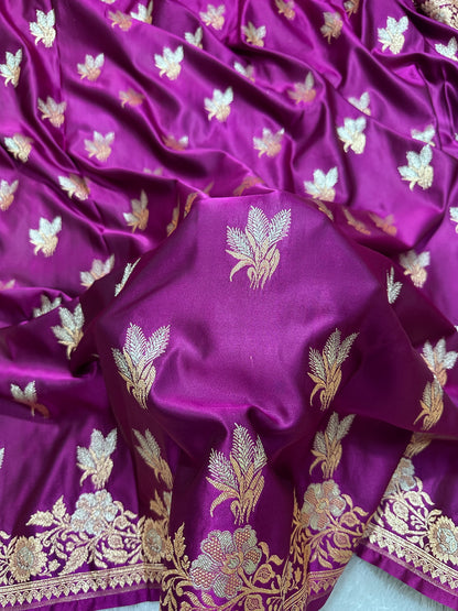 Elegant Magenta Purple Katan Silk Banarasi Saree with Delicate Floral Arch Border and Traditional Bouquet Leaf Butis