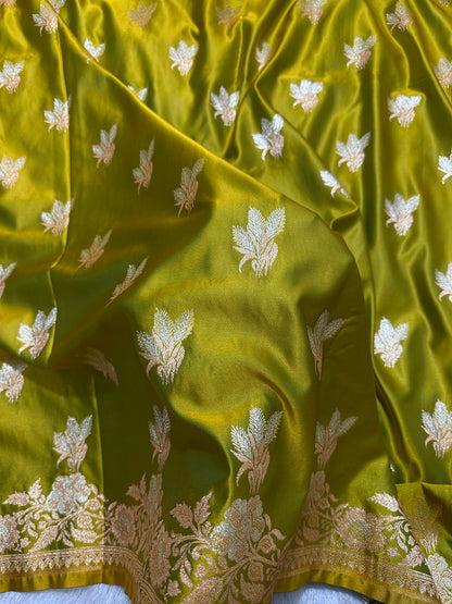 Elegant Olive Mehendi Green Katan Silk Banarasi Saree with Delicate Floral Arch Border and Traditional Bouquet Leaf Butis
