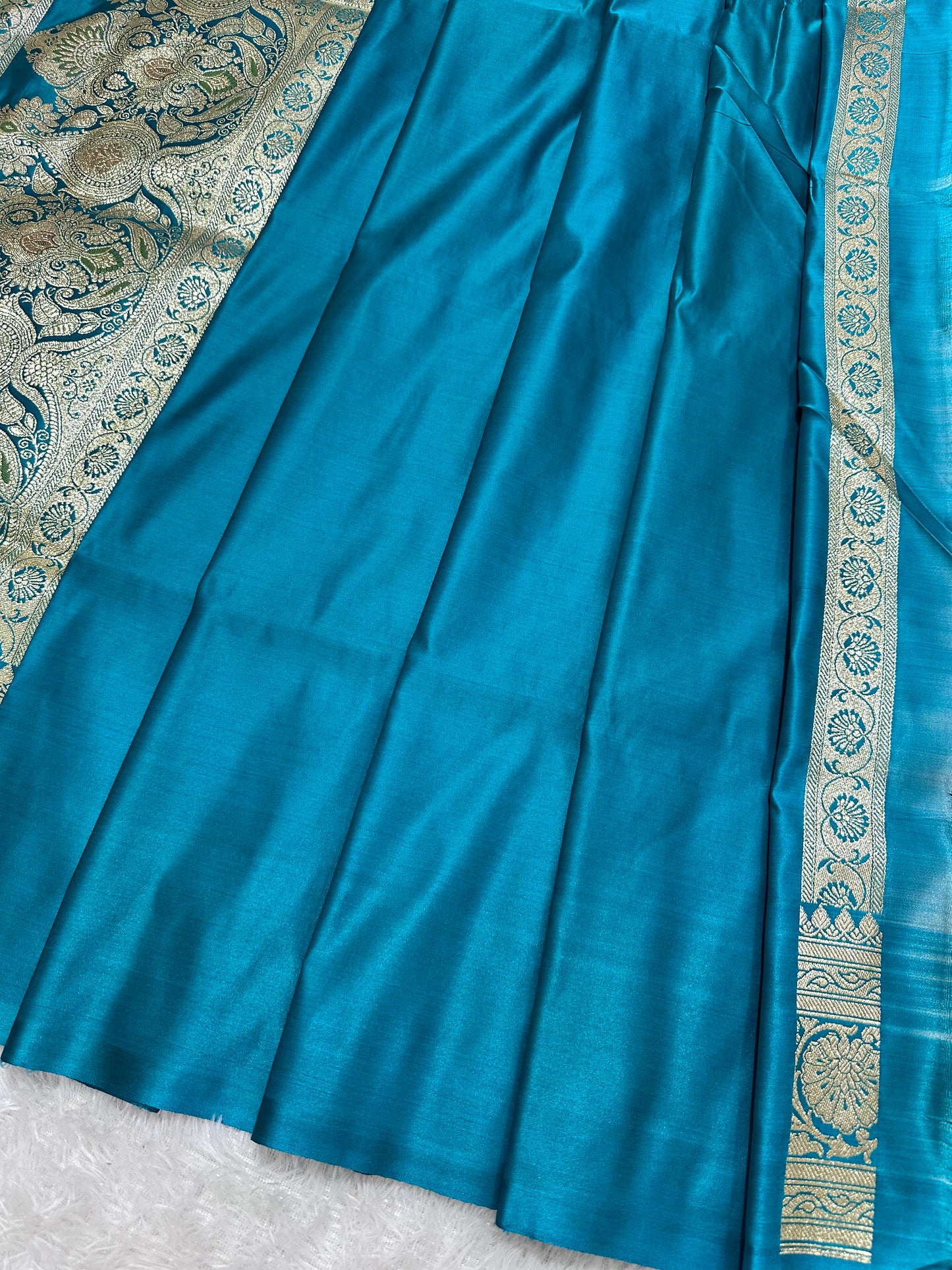 Premium Peacock Blue Katan Silk Banarasi Saree with Traditional Floral Vine Jaal and Ornate Zari Border