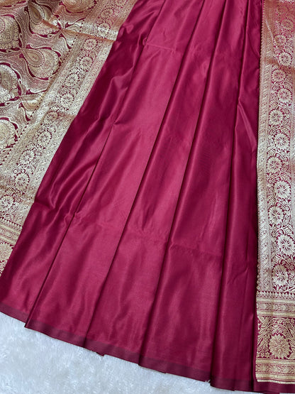 Premium Wine Plum Katan Silk Banarasi Saree with Elaborate Floral Border and Diagonal Jaal Work