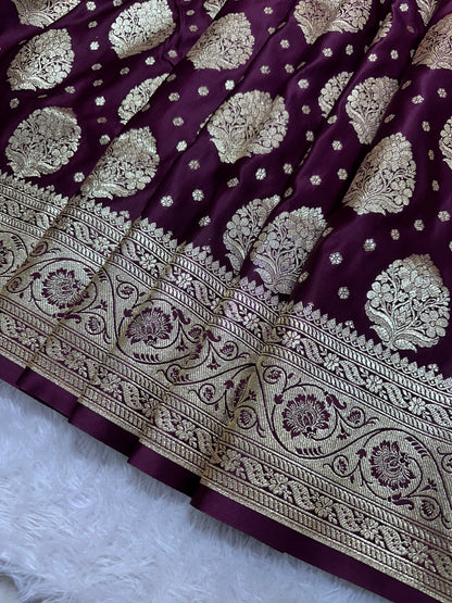 Premium Royal Wine Katan Silk Banarasi Saree with Elaborate Kalka Border and Traditional Paisa Butis